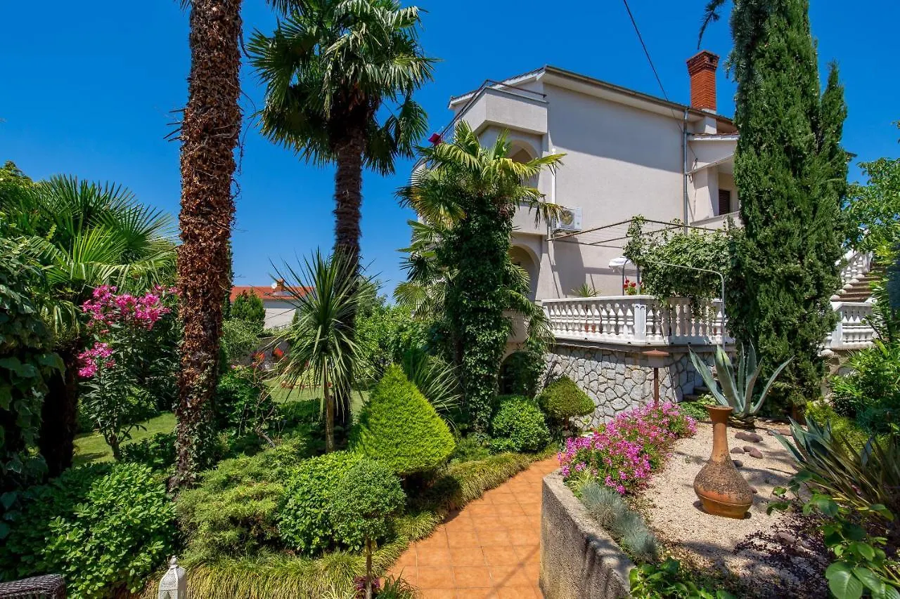 Apartment Skaline Malinska Kroatien