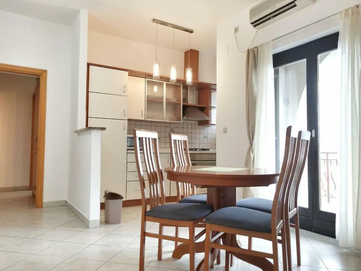 Apartment Skaline Malinska 0*,  Kroatien